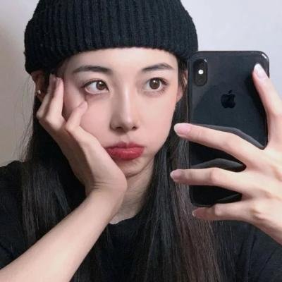金爪女郎
